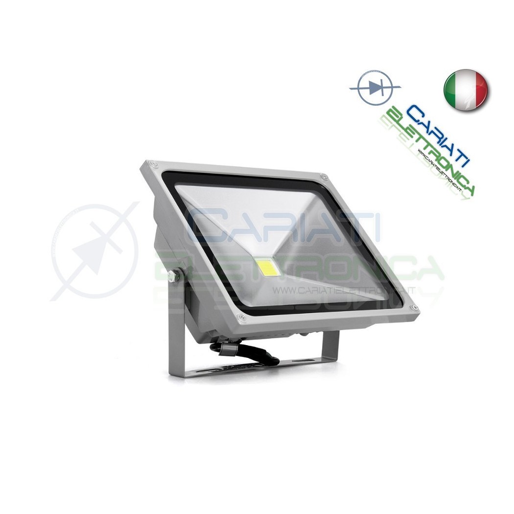 FARO LED FARETTO BIANCO FREDDO DA ESTERNO 20W IP65Generico